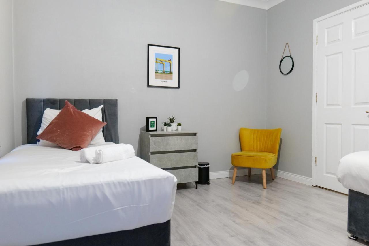 Broadway Belfast! Central Location! Sleeps 6! Ngoại thất bức ảnh